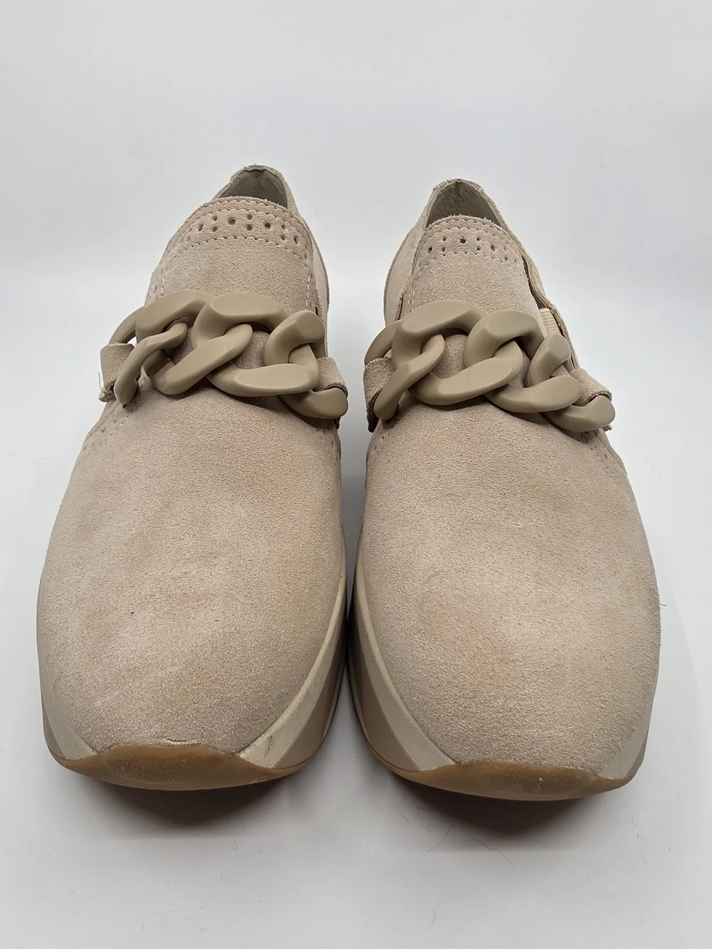 Dolce Vita Women’s Slip-On Platform Loafer in Taupe with Chain Accent, NWOT, 10